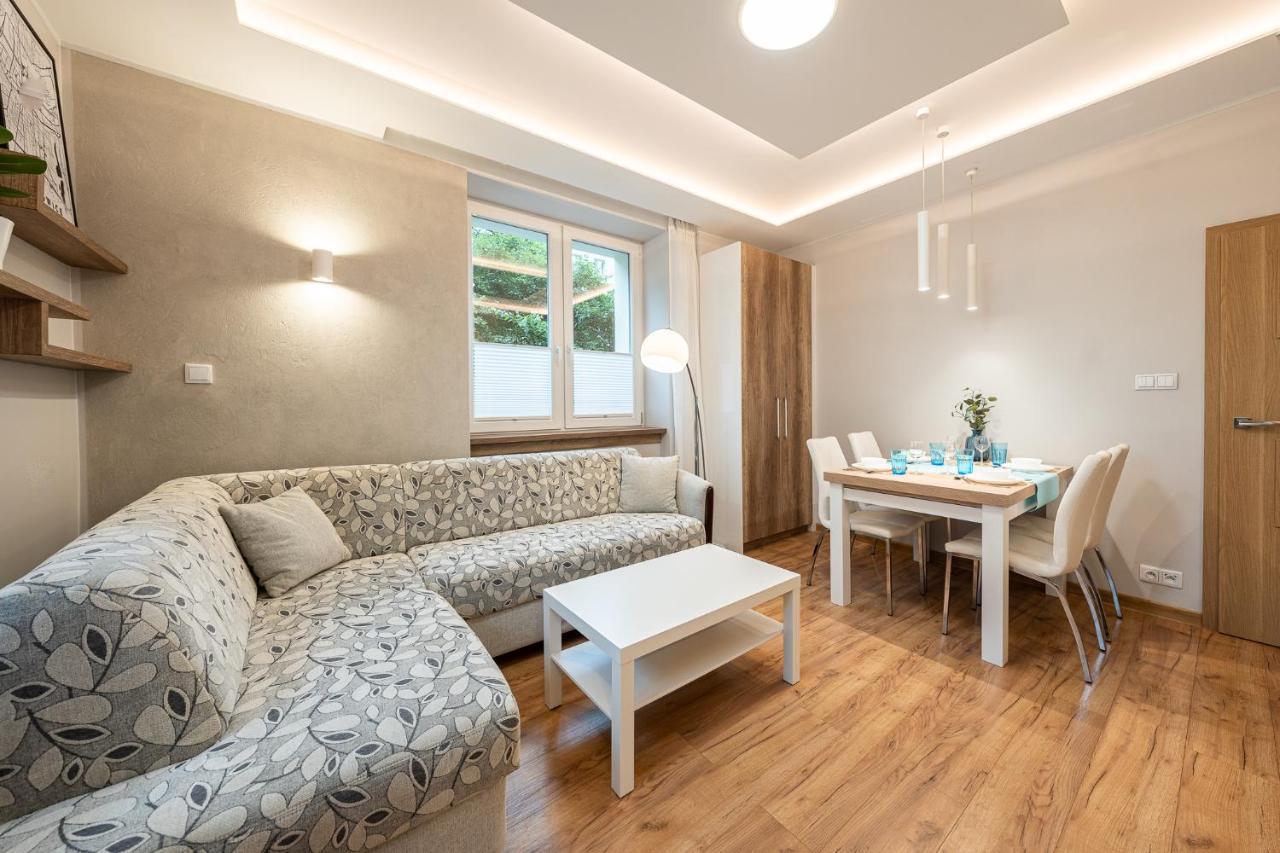 Apartment Bluebird Katowice Near Spodek Mck & City Center Dış mekan fotoğraf