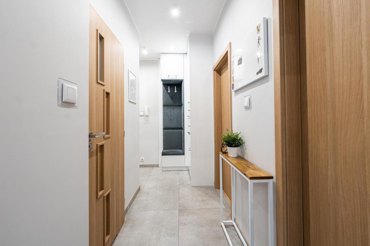 Apartment Bluebird Katowice Near Spodek Mck & City Center Dış mekan fotoğraf